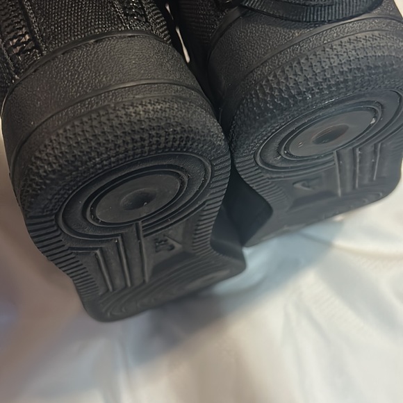 Nike SF Air Force 1 Mid Triple Black Size 13 917753-005 Sneaker Streetwear Shoes - Picture 5 of 8